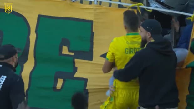 Girotto and Blas clinch victory vs Troyes